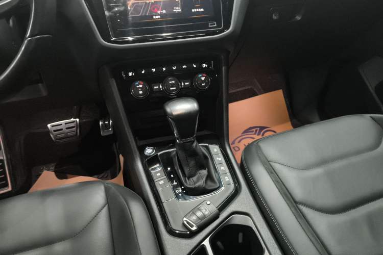 Used Volkswagen Tiguan L 2021 330TSI Automatic Two-Wheel Drive R-Line Enhanced Edition