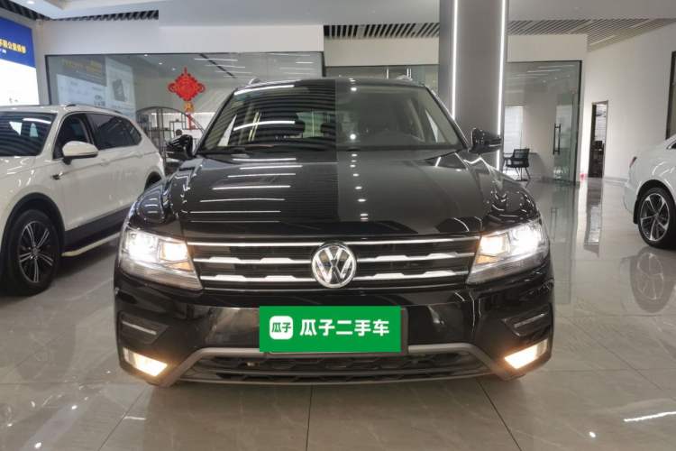 Used Volkswagen Tiguan L 2018 330TSI Automatic Two-Wheel Drive Luxury Edition

