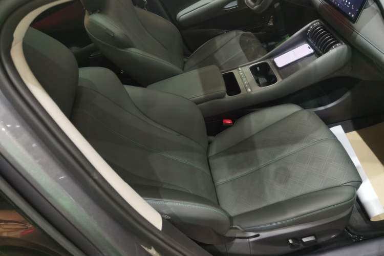 Used BYD Yuan PLUS 2025 Intelligent Driving Version 510 KM Beyond-Grade Edition
