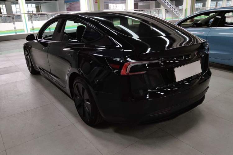Used Tesla Model 3 2023 Rear-Wheel-Drive Version
