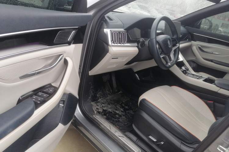 Used BYD Song PLUS New Energy 2021 EV Flagship Model
