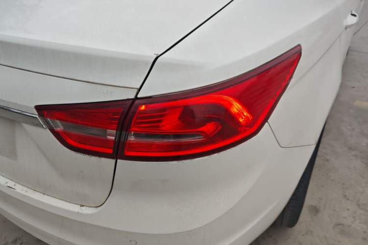 Used Ford Escort 2017 Happiness Edition 1.5L Automatic Fashion Version