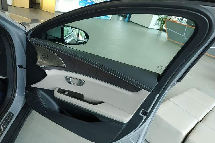 Used BYD Han 2025 DM-i 125KM LiDAR-Powered Intelligent Driving Model
