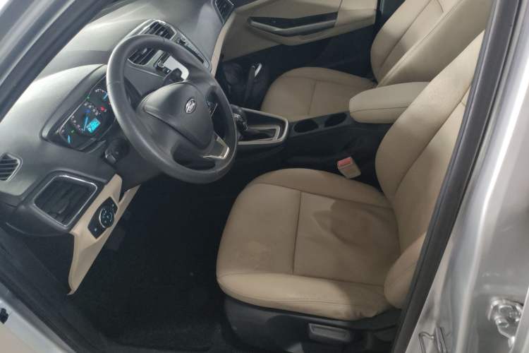 Used Ford Escort 2015 1.5L Automatic Comfort Model
