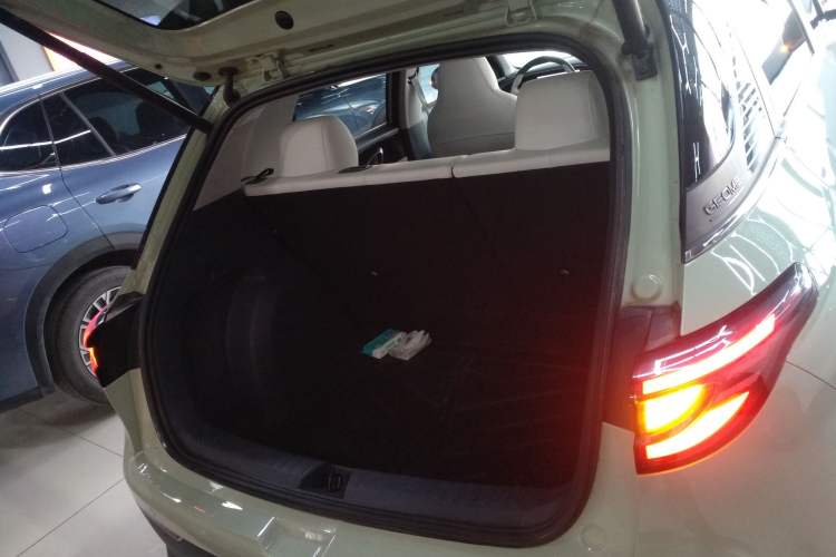 Used  Geome 2025 UP 410km Exploration+ Edition
