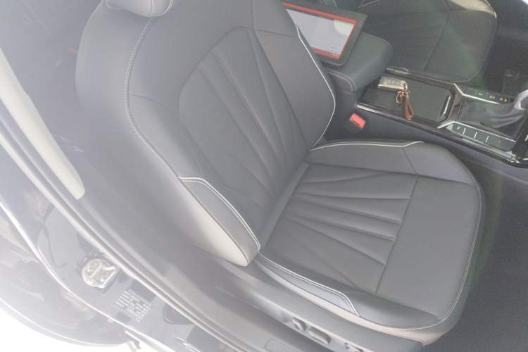 Used Volkswagen Passat 2024 330TSI Elite Edition
