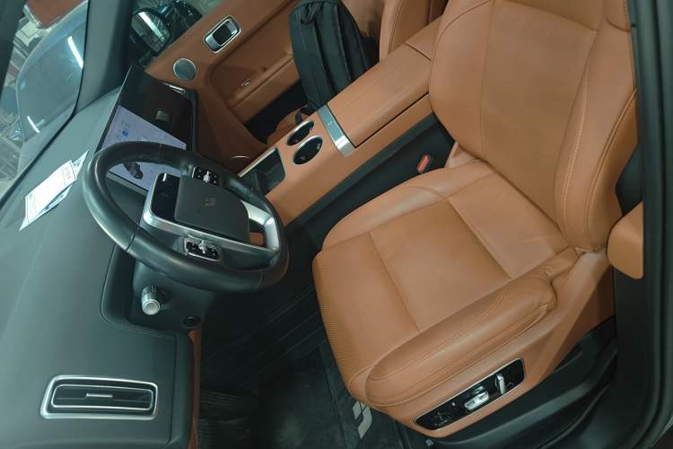 Used Li Auto L7 2023 Pro Model
