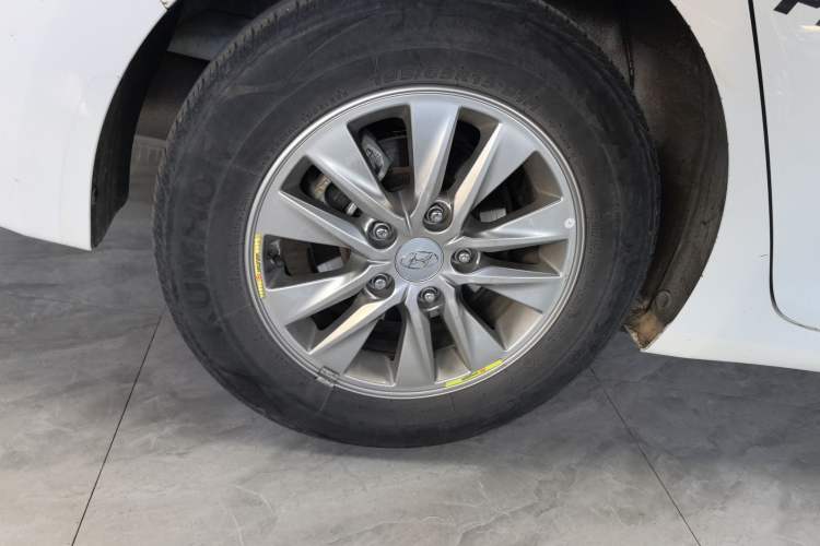 Used Hyundai Celesta 2020 1.6L Automatic GL Enjoyable Edition