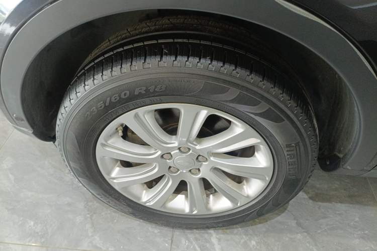 Used Land Rover Discovery Sport 2018 240 PS PURE Edition