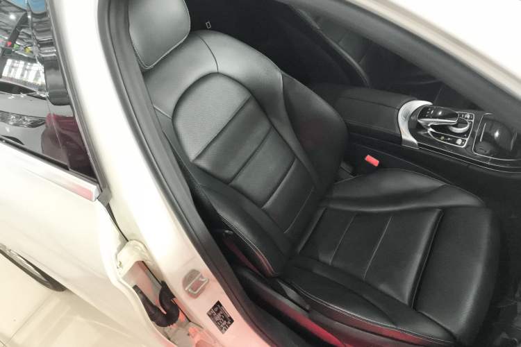 Used Mercedes-Benz C-Class 2015 C 180 L