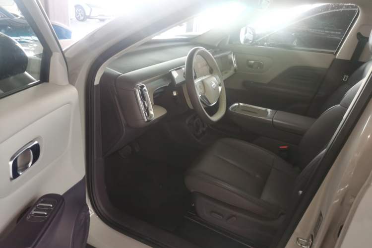 Used Leapmotor B10 2025 510 Joyful Edition
