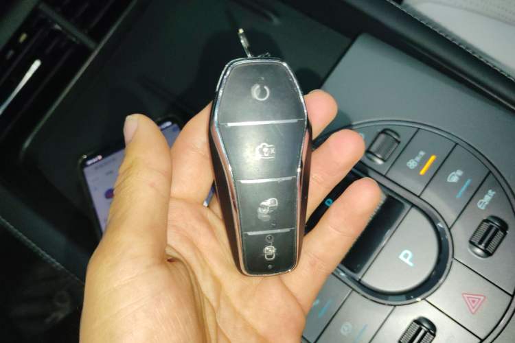 Used BYD Seal 06 New Energy 2024 DM-i 120KM Luxury Model
