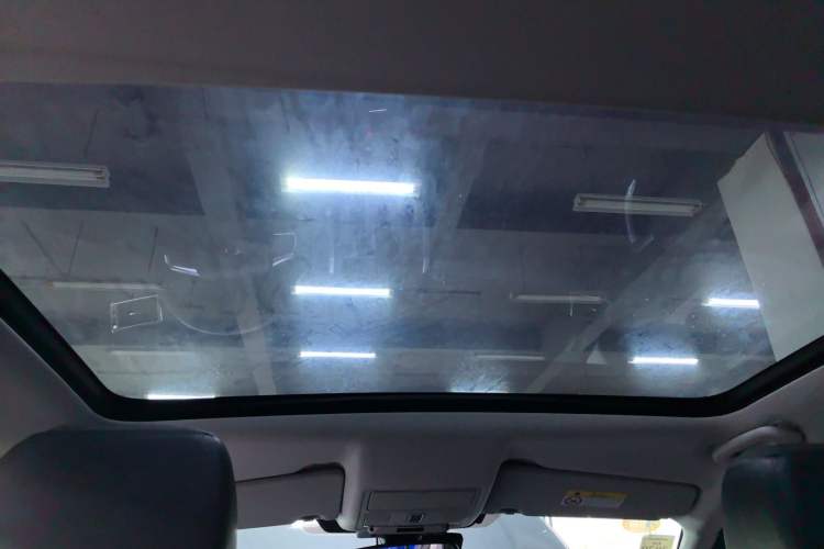 Used Land Rover Discovery Sport 2016 2.0T SE
