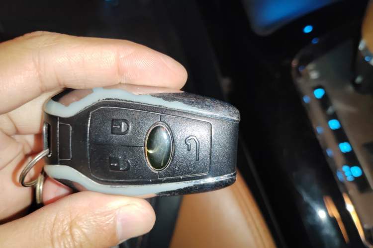 Used Soueast DX7 2015 1.5T Automatic Prestige Model
