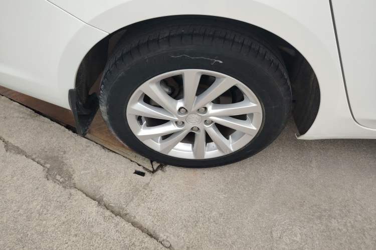 Used Buick Verano 2017 Sedan 15S Automatic Leading Model
