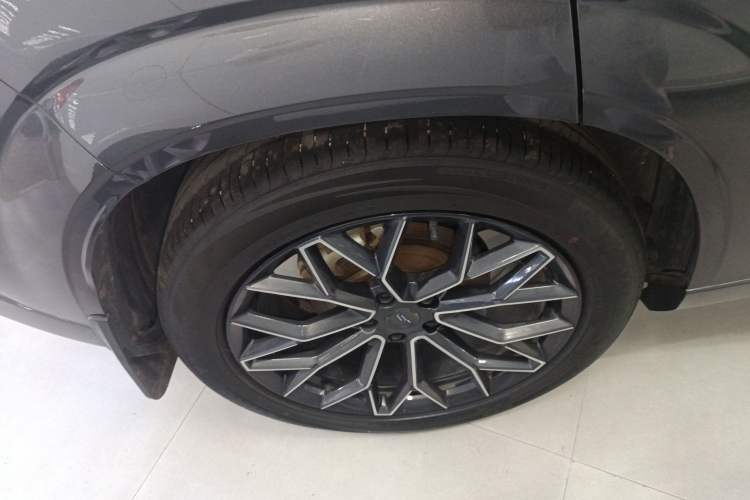 Used Oshan Z6 2022 Blue Whale 1.5T DCT Luxury Model
