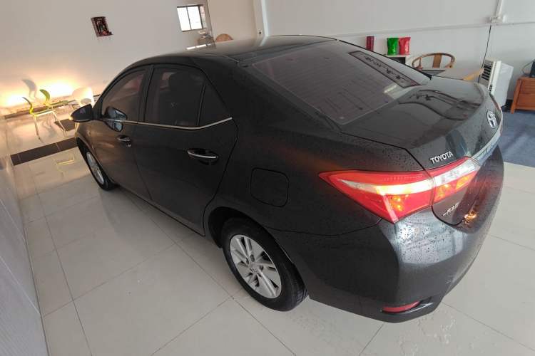 Used Toyota Corolla 2014 1.6L CVT GL
