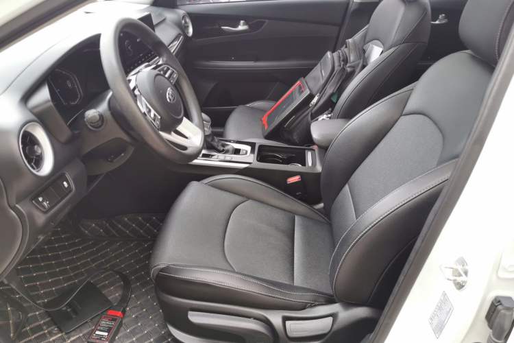 Used Kia K3 2020 1.5L CVT New Sharp Edition with Sunroof
