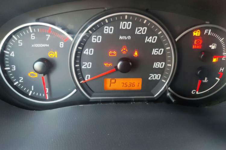 Used Suzuki Swift 2016 1.5L Automatic Fashionable Coolplay Edition
