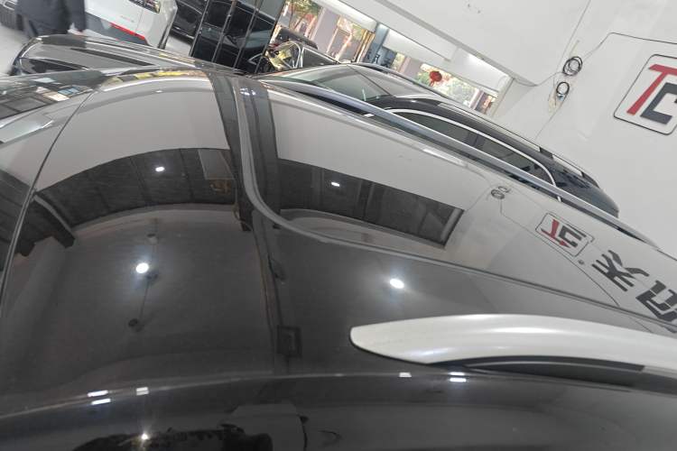 Used Volkswagen Tiguan L 2024 Outstanding Model 330TSI Automatic Two-Wheel Drive R-Line Dragon Glory Edition