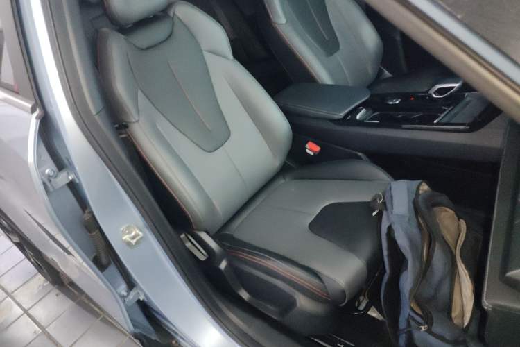 Used Geely Auto Emgrand X7 Sport 2023 Boyue COOL 1.5TD Smart Model
