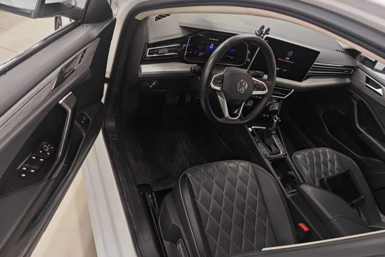 Used Volkswagen Sagitar 2023 300TSI DSG Excellence Edition