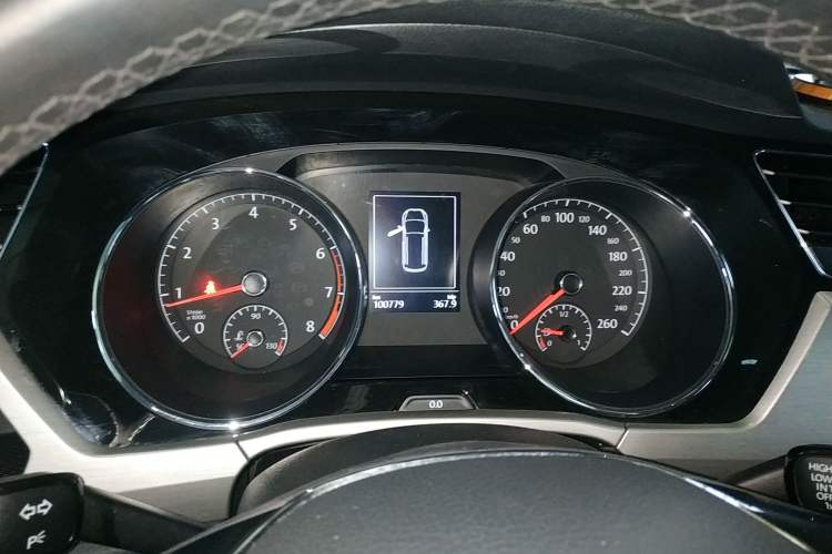 Used Volkswagen Touran 2018 Volkswagen Touran L 280TSI DSG Comfort Edition 7-seater
