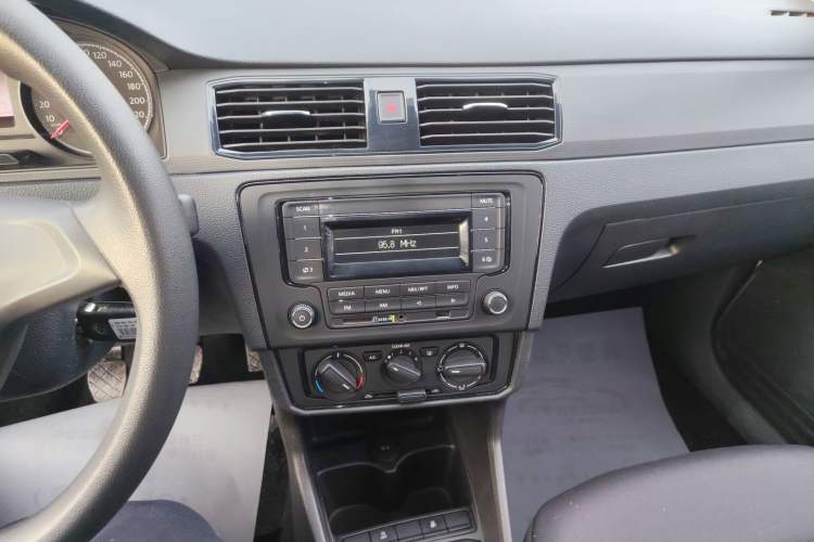 Used Volkswagen Santana 2021 1.5L Manual Fashion Edition