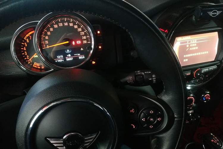 Used  MINI 2014 1.5T COOPER Fun