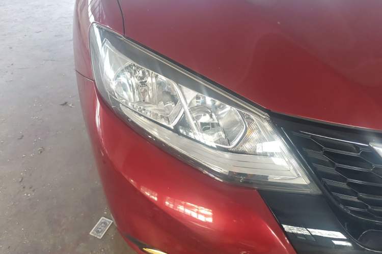 Used Nissan Tiida 2016 1.6L CVT Smart Drive Edition
