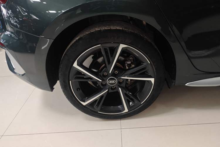 Used Audi A3 2024 Sportback 35 TFSI Fashionable Sports Model
