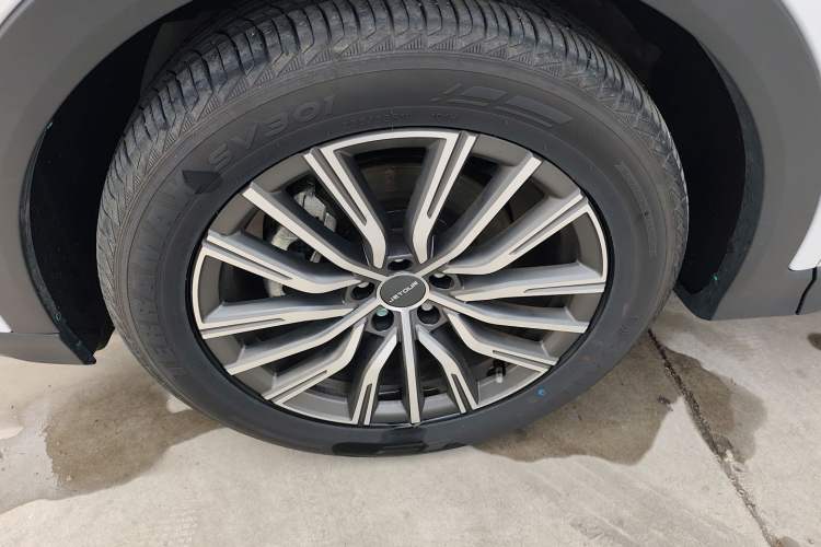 Used JETOUR X70 PLUS 2024 Champion Edition 1.5T DCT Champion PRO 7-Seater