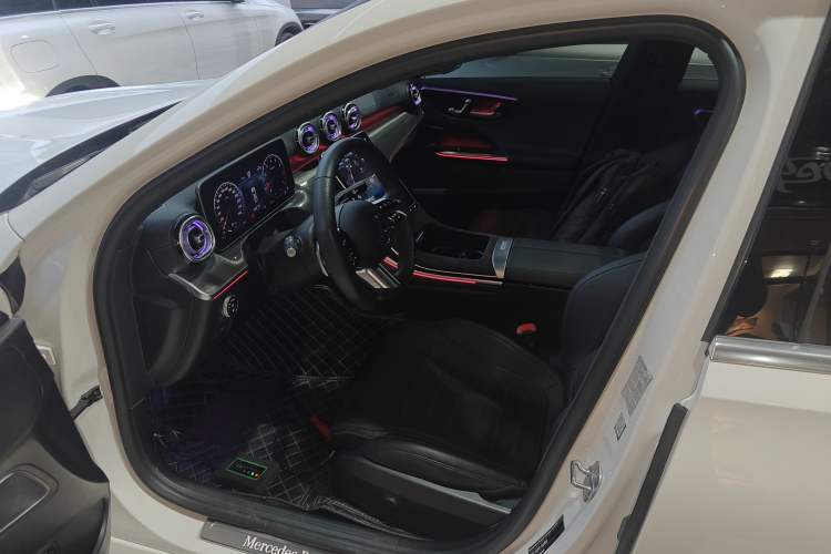 Used Mercedes-Benz C-Class 2024 Restyled C 260 L Sport Edition
