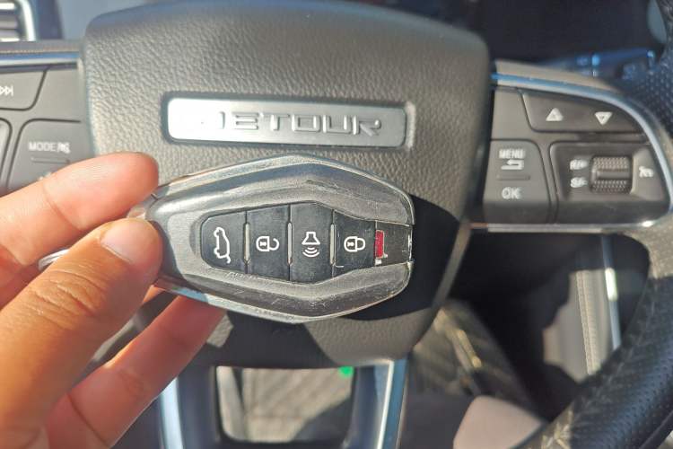 Used JETOUR X95 2022 1.6T DCT Chieftain Edition 7 Seats
