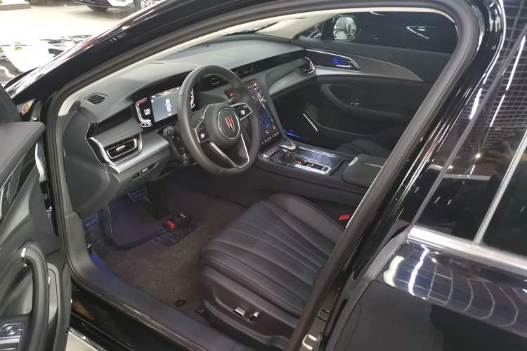 Used Hongqi H5 2023 2.0T Automatic Smart Connect Flagship Edition
