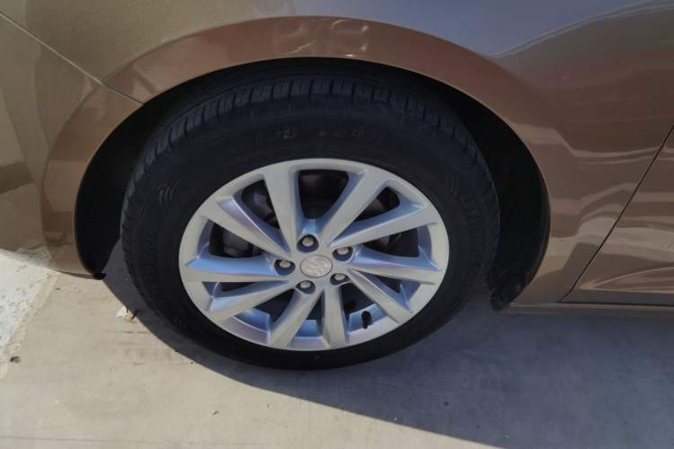 Used Buick Verano 2017 Sedan 15S Automatic Leading Model
