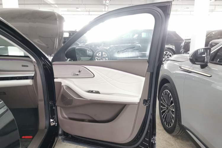 Used  Stellar C-DM 2024 1.5T Long-Range Pro
