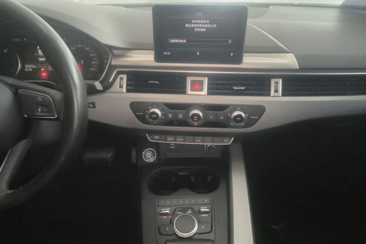 Used Audi A4L 2019 40 TFSI Ambition China VI
