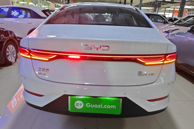 Used BYD Qin PLUS 2025 DM-i Smart Drive 55KM Leading Model
