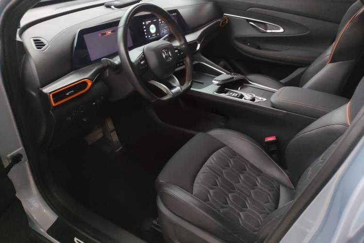 Used Changan UNI-T 2022 1.5T Prestige Version
