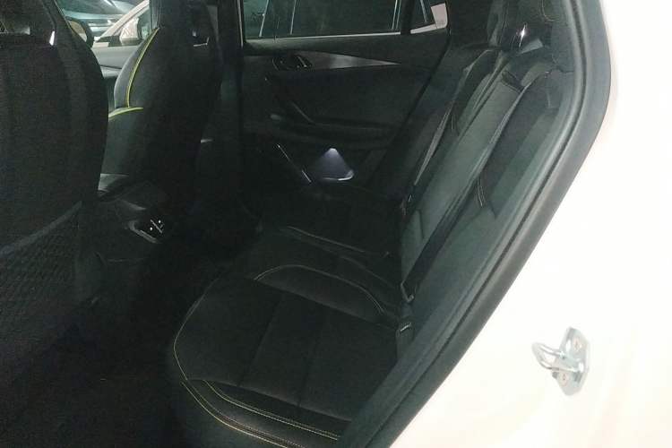 Used Lynk & Co 06 2023 Remix 1.5T Dynamic Halo
