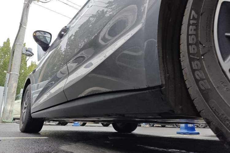 Used BYD Qin L 2025 DM-i Smart Drive 120KM Superior Model
