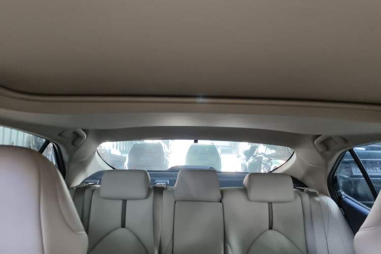 Used Toyota Camry 2019 2.0G Luxury Edition China VI Standard
