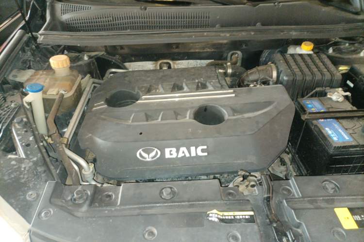 Used HYOSOW S6 2016 1.5T Manual Fashion Model
