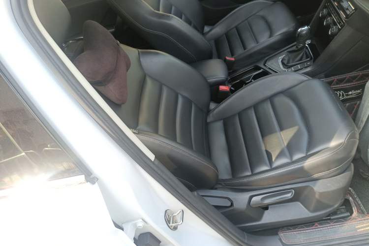 Used Volkswagen Tharu 2020 280TSI Two-Wheel Drive Comfort Edition China VI Standard
