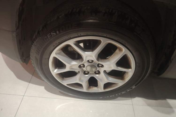 Used  Renegade 2017 180T Automatic High-Energy Version
