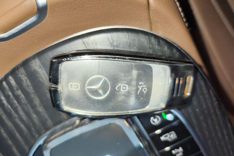 Used Mercedes-Benz E-Class 2023 Restyled E 300 L Sport Luxury Edition
