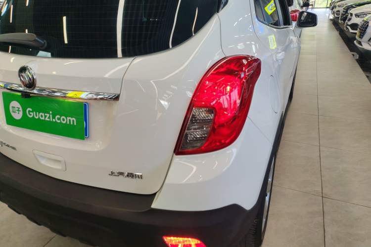 Used Buick Encore 2015 1.4T Automatic Two-Wheel Drive Urban Elite Version
