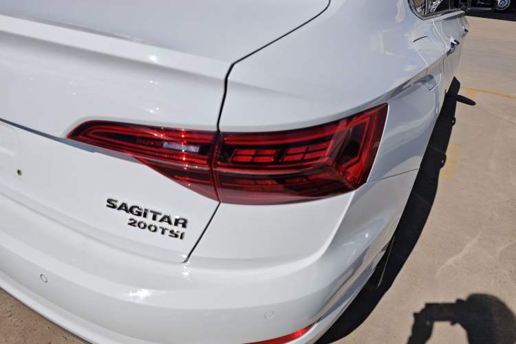 Used Volkswagen Sagitar 2020 200TSI DSG Comfort Version China VI Standard
