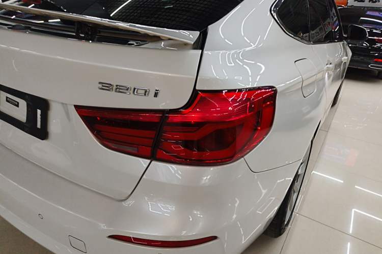 Used BMW 3 Series GT 2019 320i Sport Edition